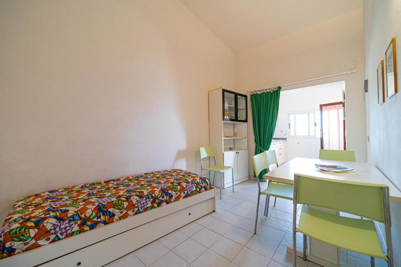 Vista Mare - Goelba Apartment *